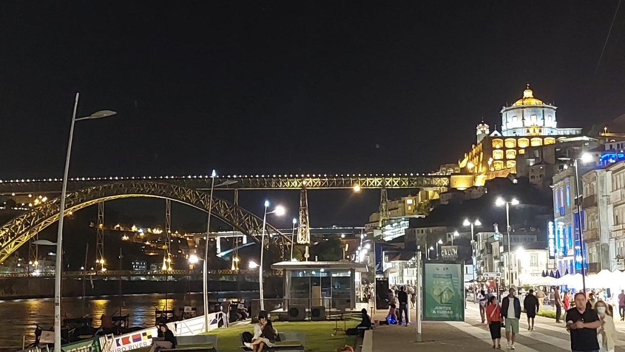 加亚新城Vitoria Douro 2别墅 外观 照片
